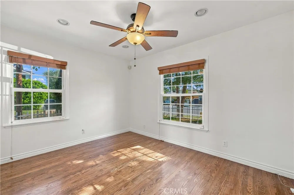 5017 Rubio Avenue Encino, CA 91436