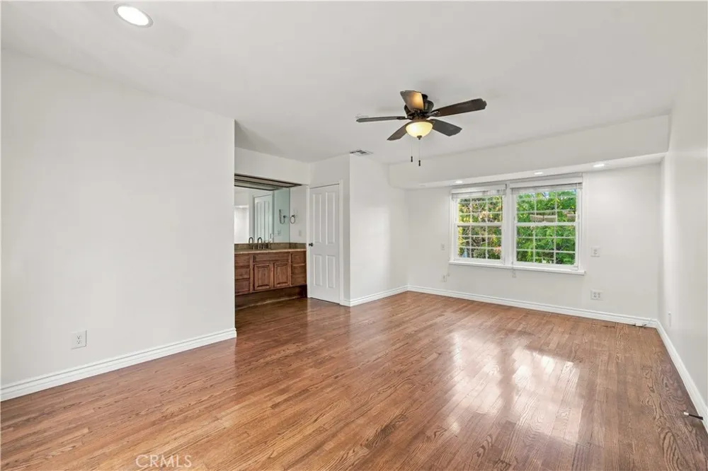 5017 Rubio Avenue Encino, CA 91436