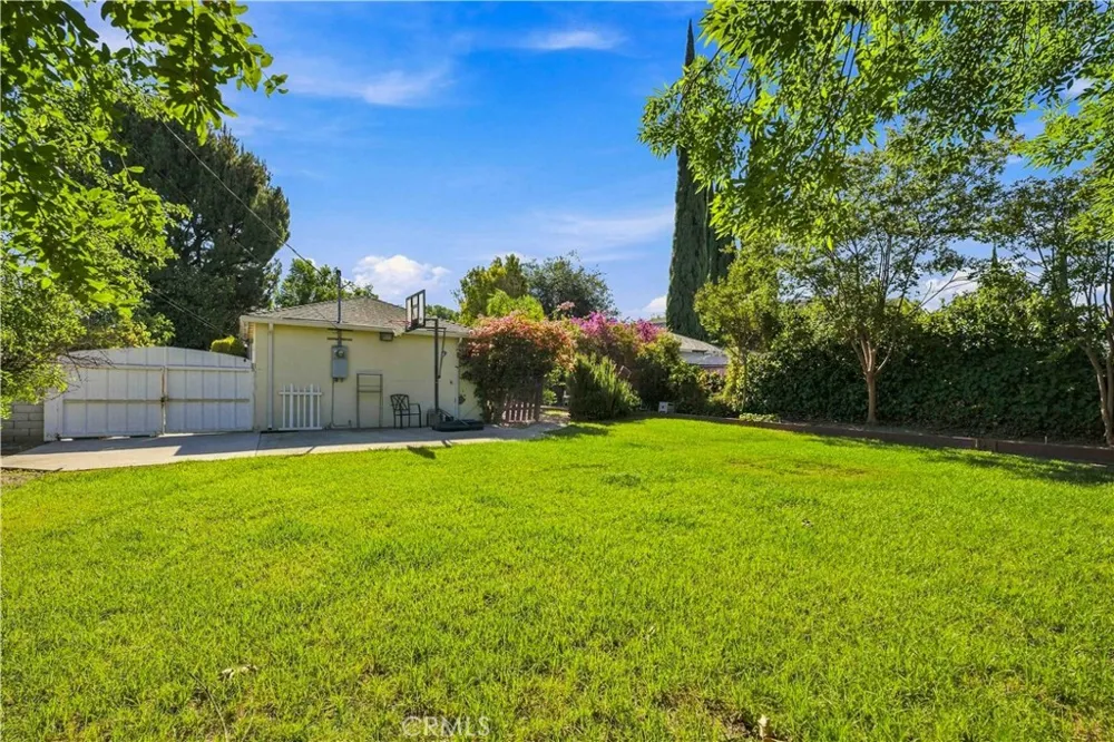 5017 Rubio Avenue Encino, CA 91436