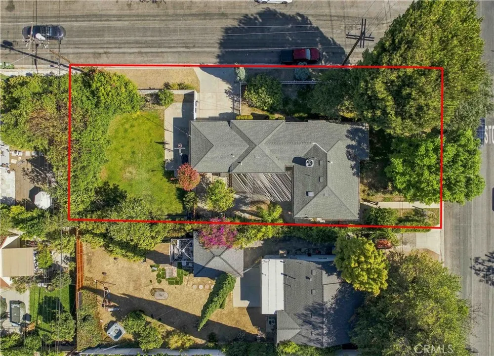 5017 Rubio Avenue Encino, CA 91436