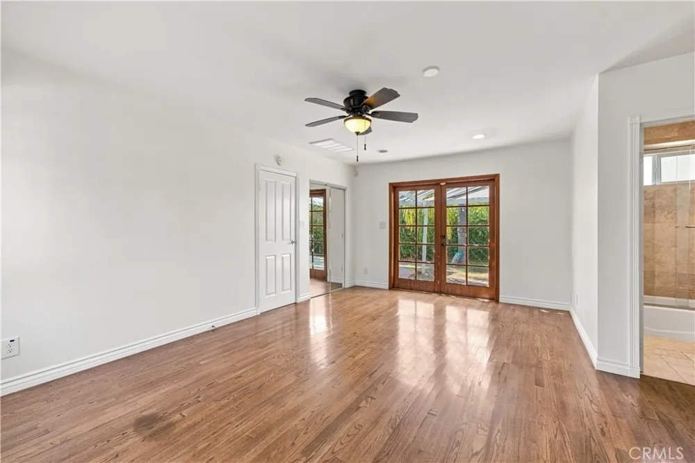 5017 Rubio Avenue Encino, CA 91436