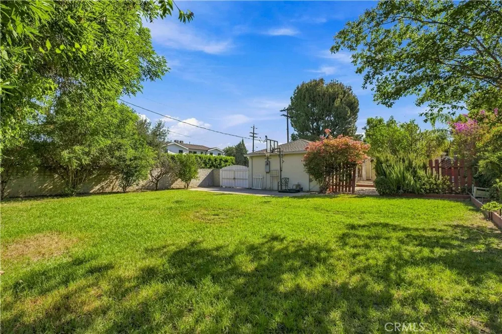 5017 Rubio Avenue Encino, CA 91436
