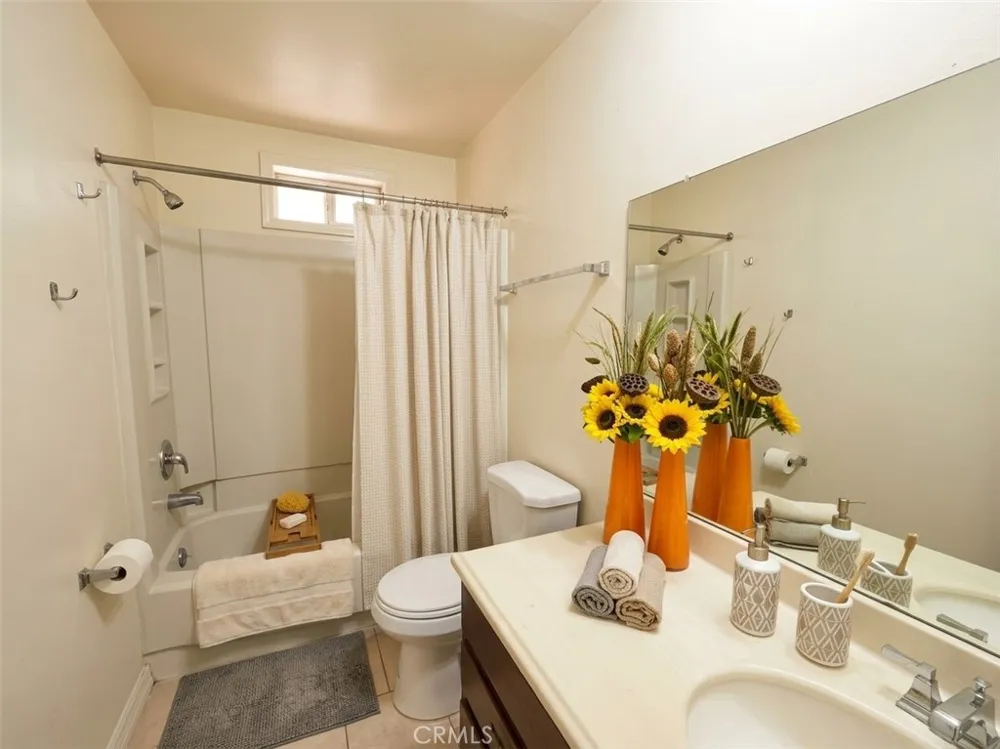 3096 Lakeview Drive Nice, CA 95464
