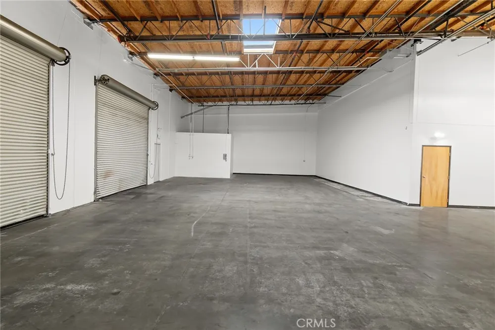 11264 Monarch Garden Grove, CA 92841