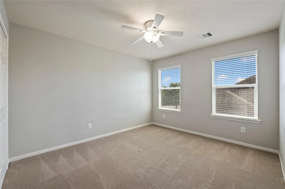 9611 Indian Trail Mont Belvieu, TX 77523
