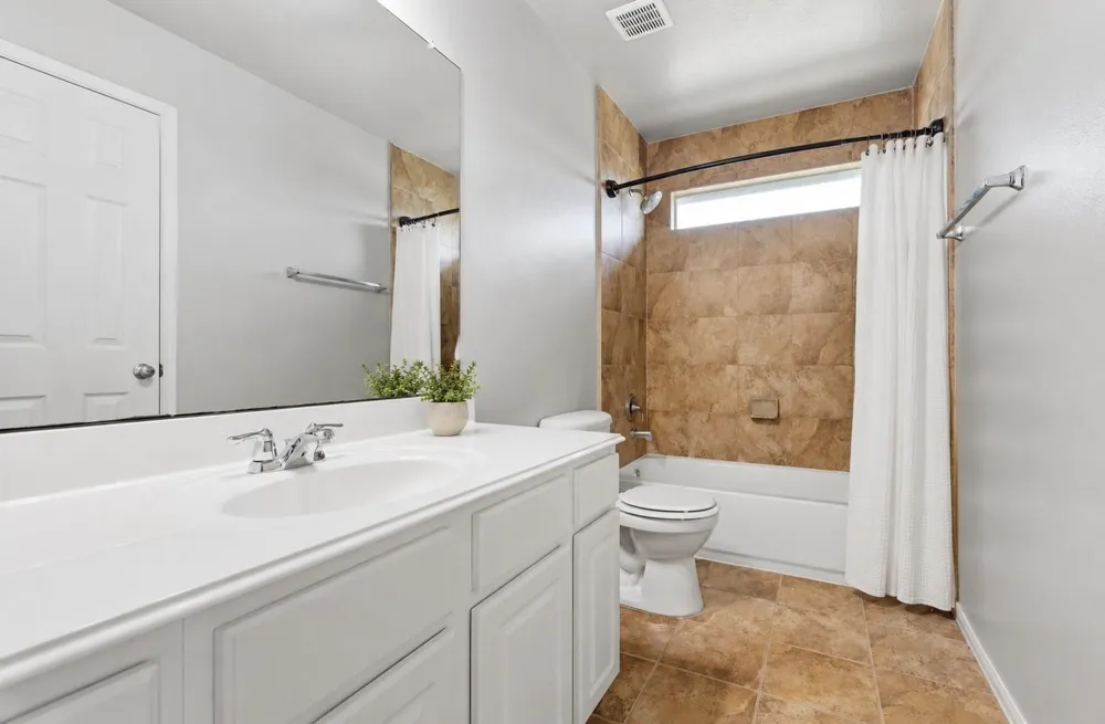 9611 Indian Trail Mont Belvieu, TX 77523