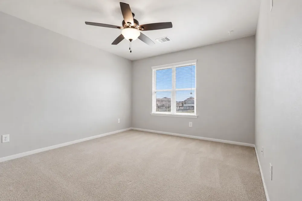 9611 Indian Trail Mont Belvieu, TX 77523