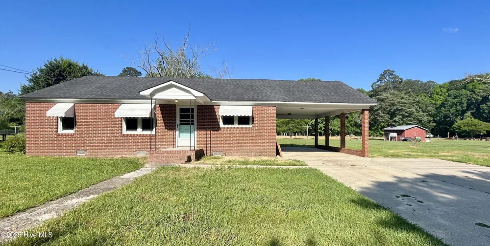 1005 Parsonage Street Elizabeth City, NC 27909