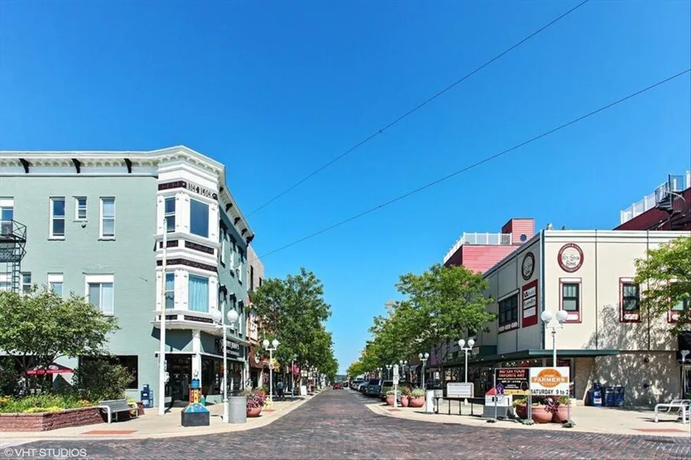 200 Lake Street #7A/8A St. Joseph, MI 49085