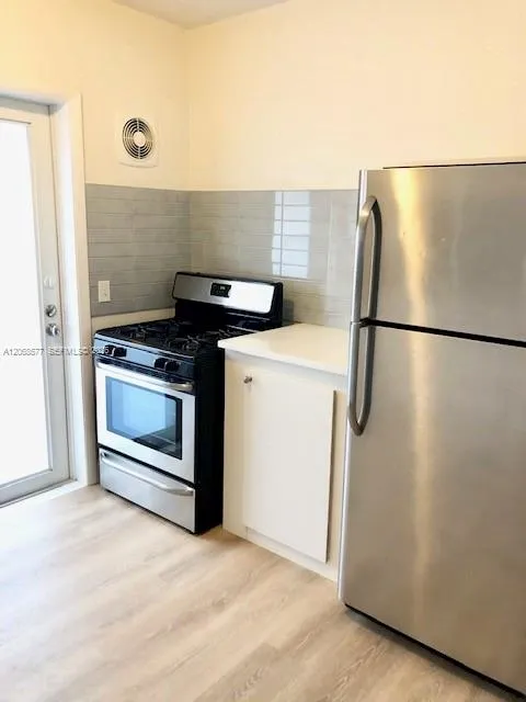 105 S Shore Dr #5