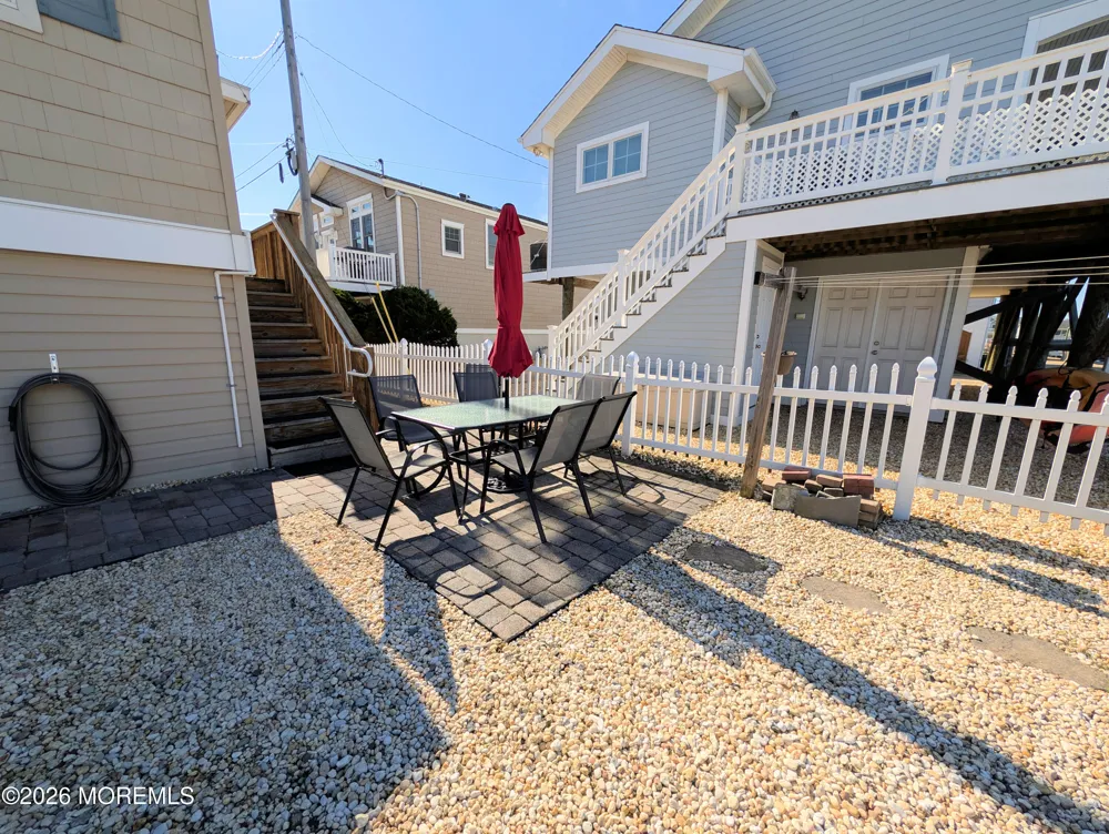 121 W Dolphin Way Lavallette, NJ 08735
