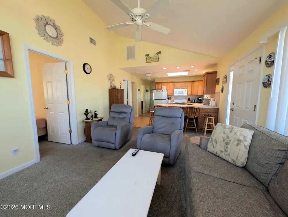121 W Dolphin Way Lavallette, NJ 08735