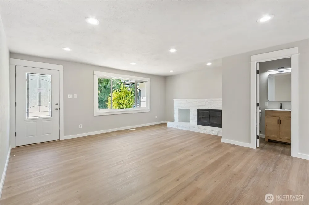 2125 Highland Street Tacoma, WA 98406