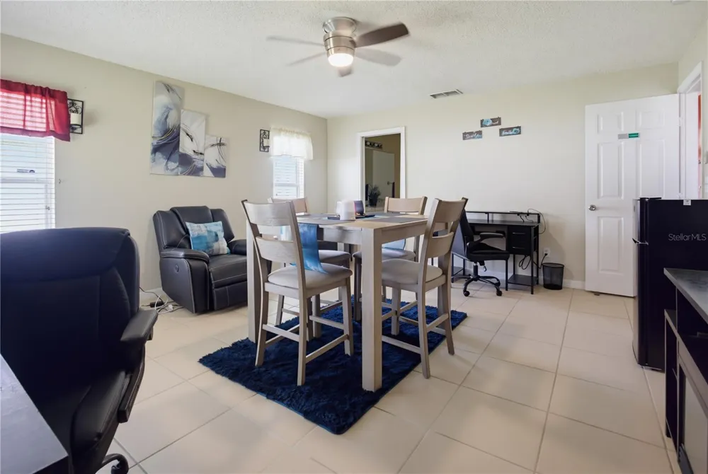 672 BASINGSTOKE COURT Kissimmee, FL 34758