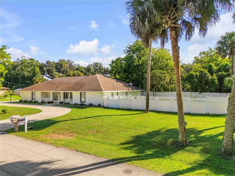 3205 MANGO TREE DRIVE Edgewater, FL 32141