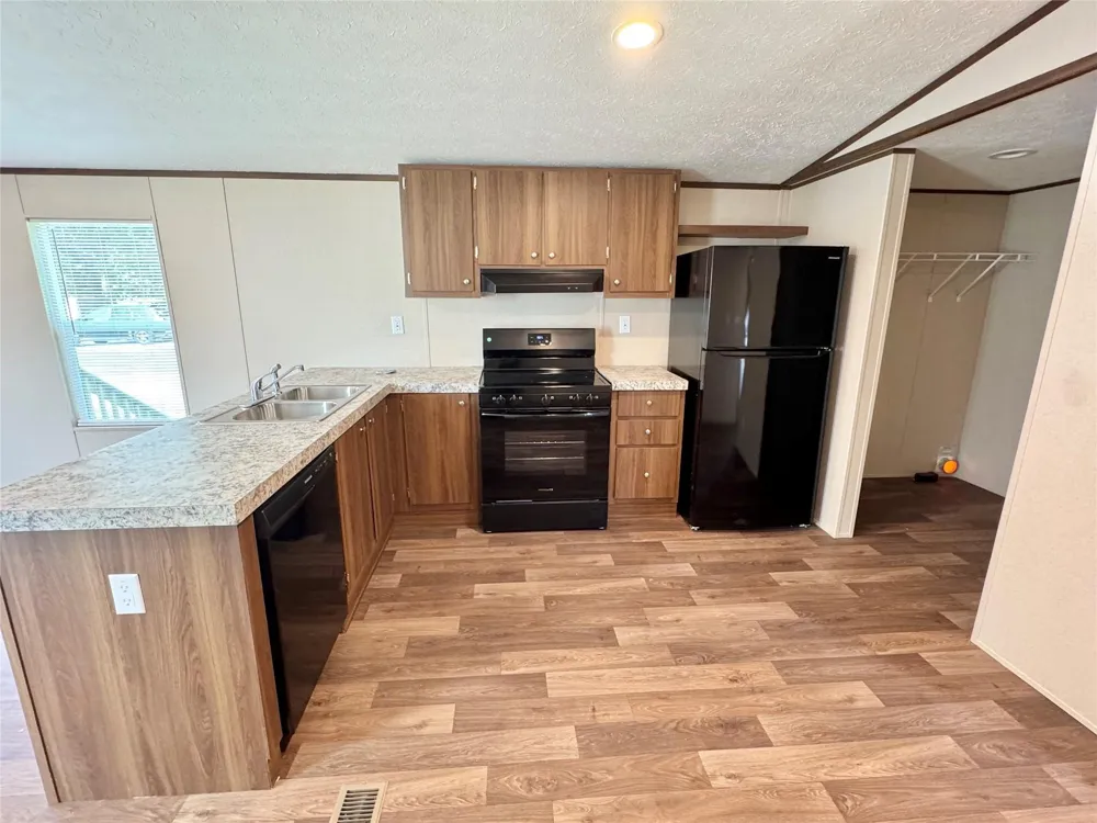 20452 Vick Dr New Caney, TX 77357