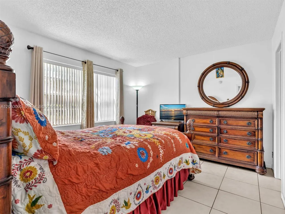 11492 NW 43rd St #11492 Coral Springs, FL 33065