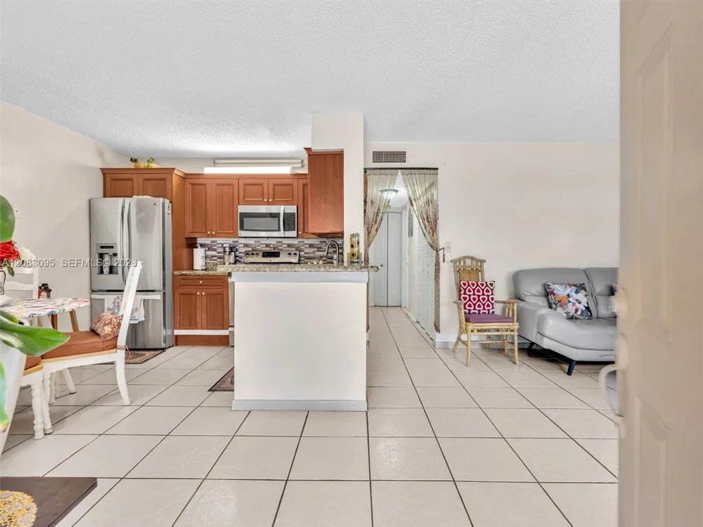 11492 NW 43rd St #11492 Coral Springs, FL 33065