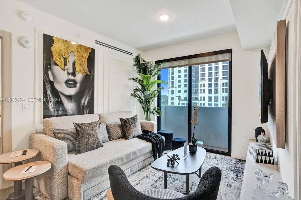 4220 LAGUNA ST #403 Coral Gables, FL 33146