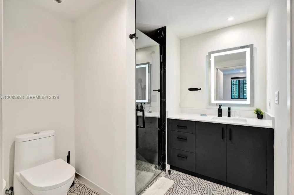 4220 LAGUNA ST #403 Coral Gables, FL 33146
