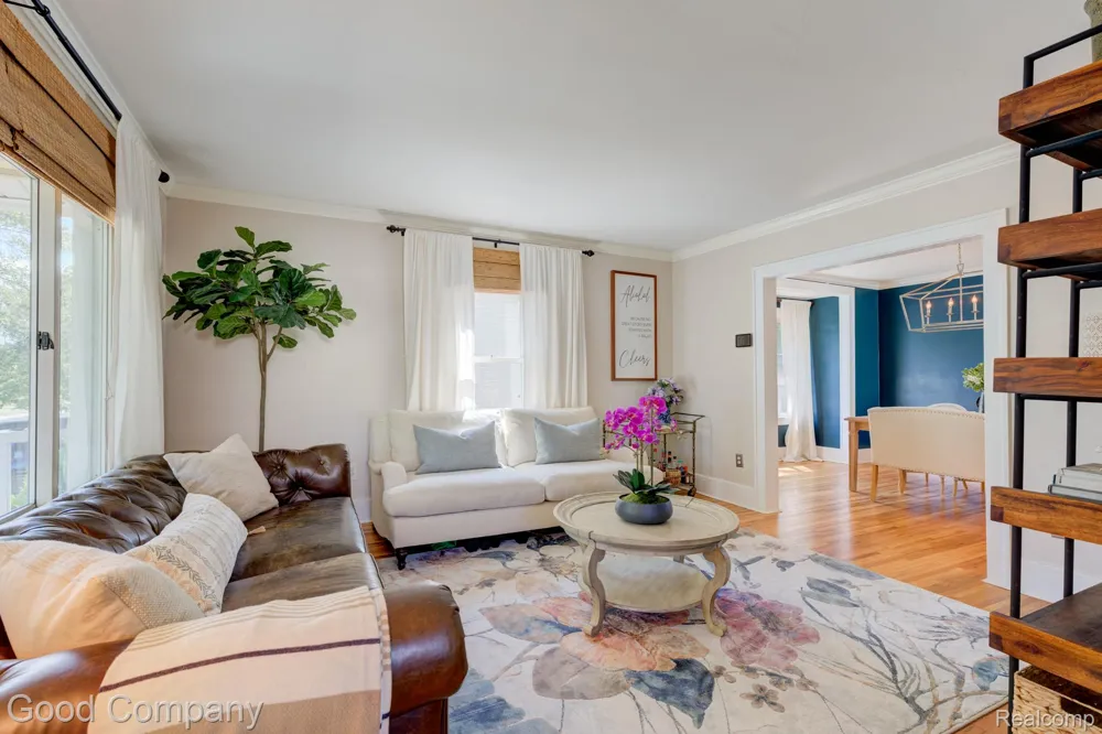 308 E Lawrence Avenue Royal Oak City, MI 48073