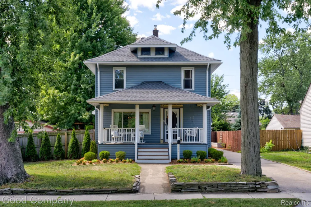 308 E Lawrence Avenue Royal Oak City, MI 48073