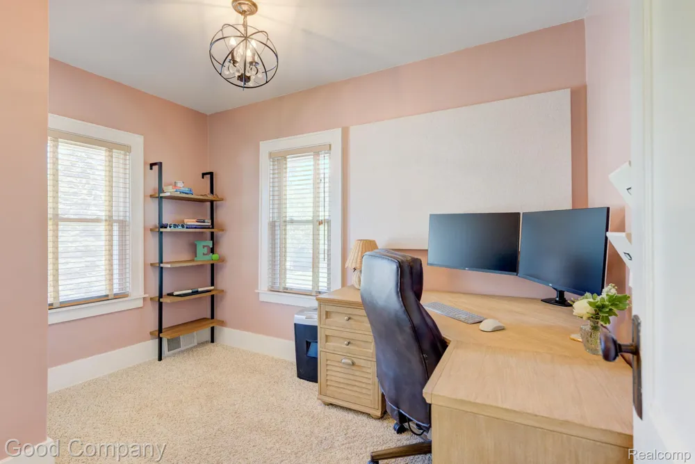 308 E Lawrence Avenue Royal Oak City, MI 48073