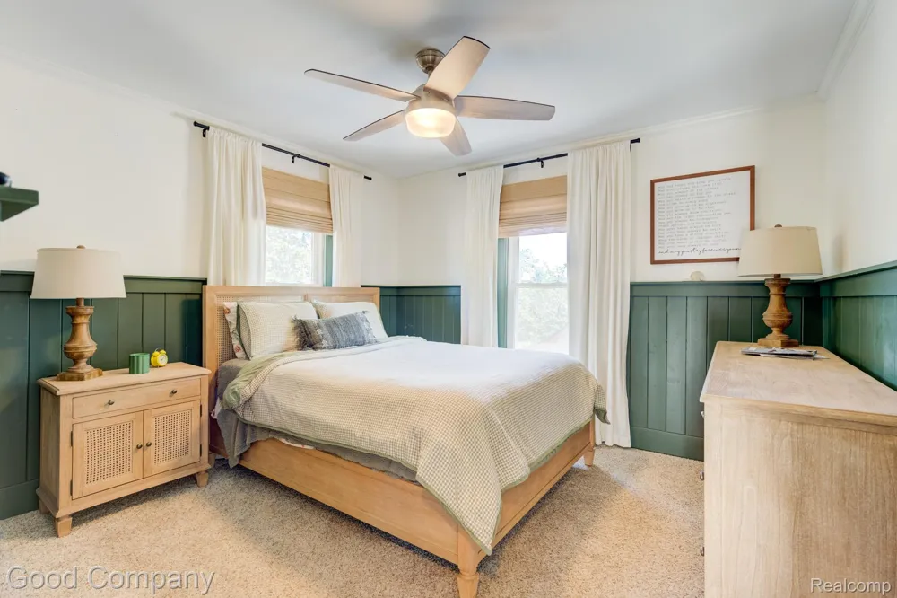 308 E Lawrence Avenue Royal Oak City, MI 48073