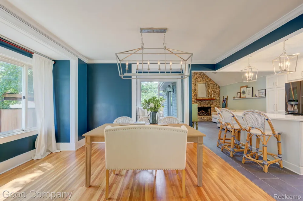 308 E Lawrence Avenue Royal Oak City, MI 48073