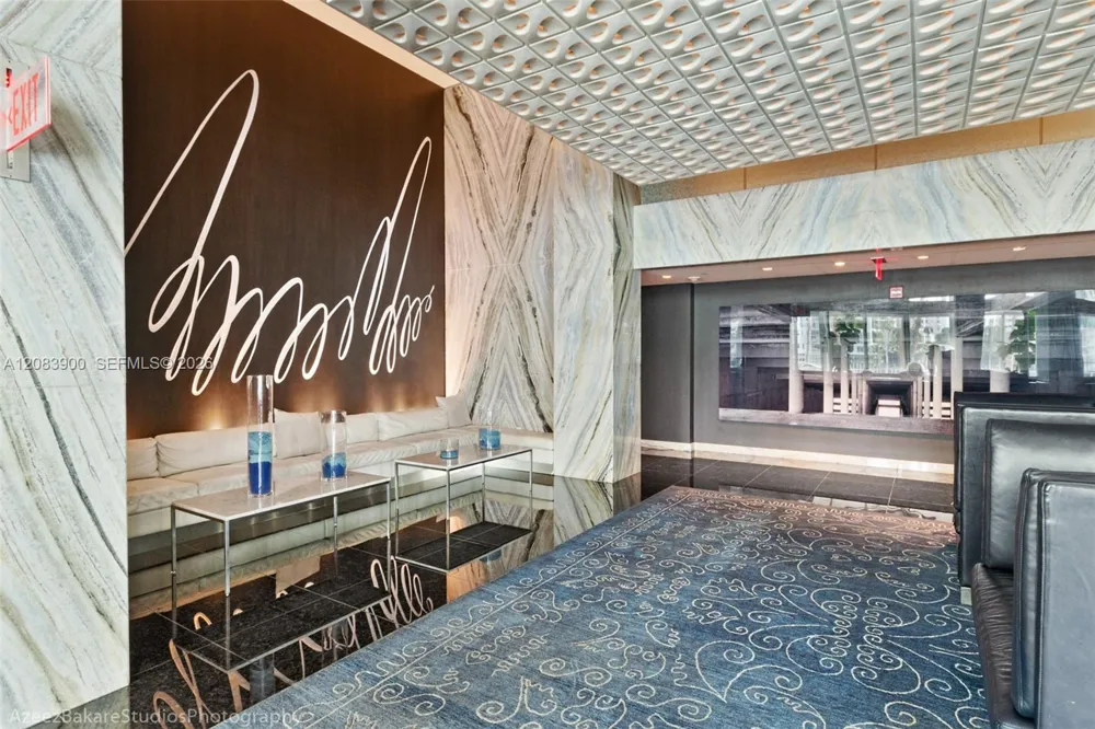 335 S Biscayne Blvd #1508 Miami, FL 33131