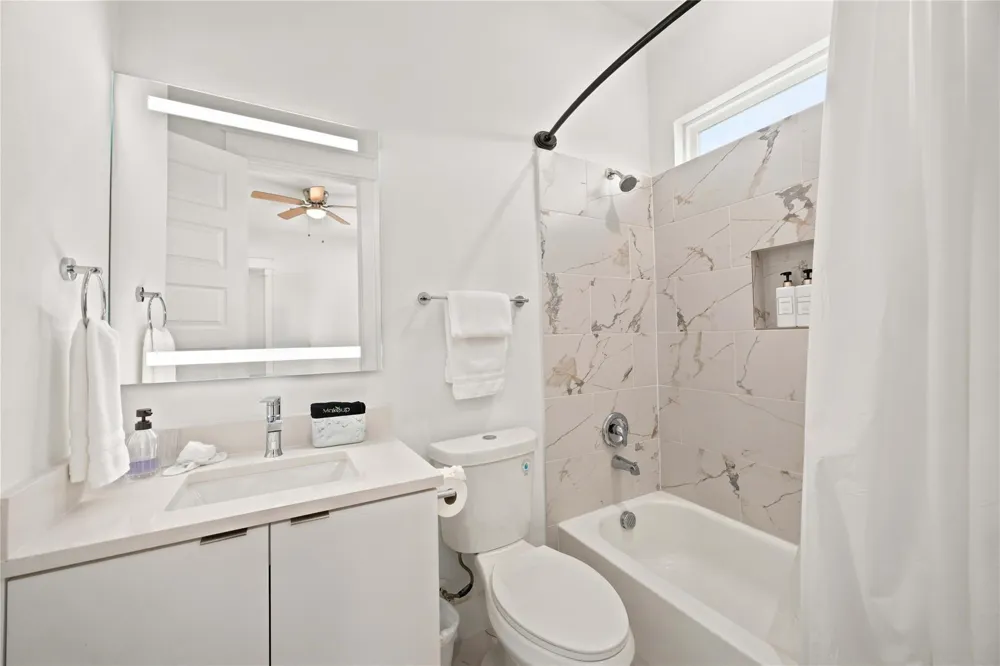 507 Schweikhardt Street Houston, TX 77020
