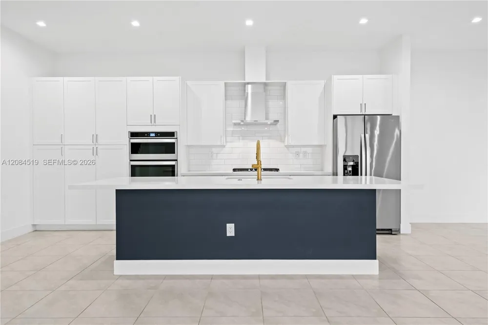4402 NW 81st Ave Doral, FL 33166