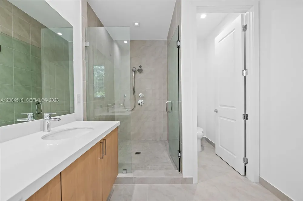 4402 NW 81st Ave Doral, FL 33166