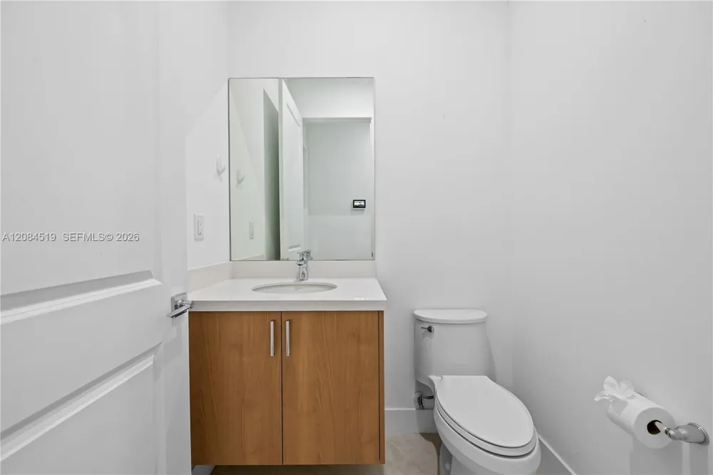 4402 NW 81st Ave Doral, FL 33166
