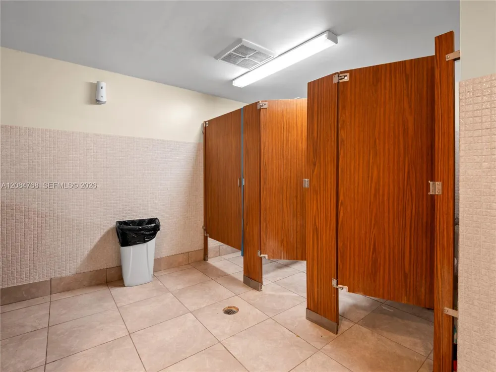 671 NE 195th St #329E Miami, FL 33179