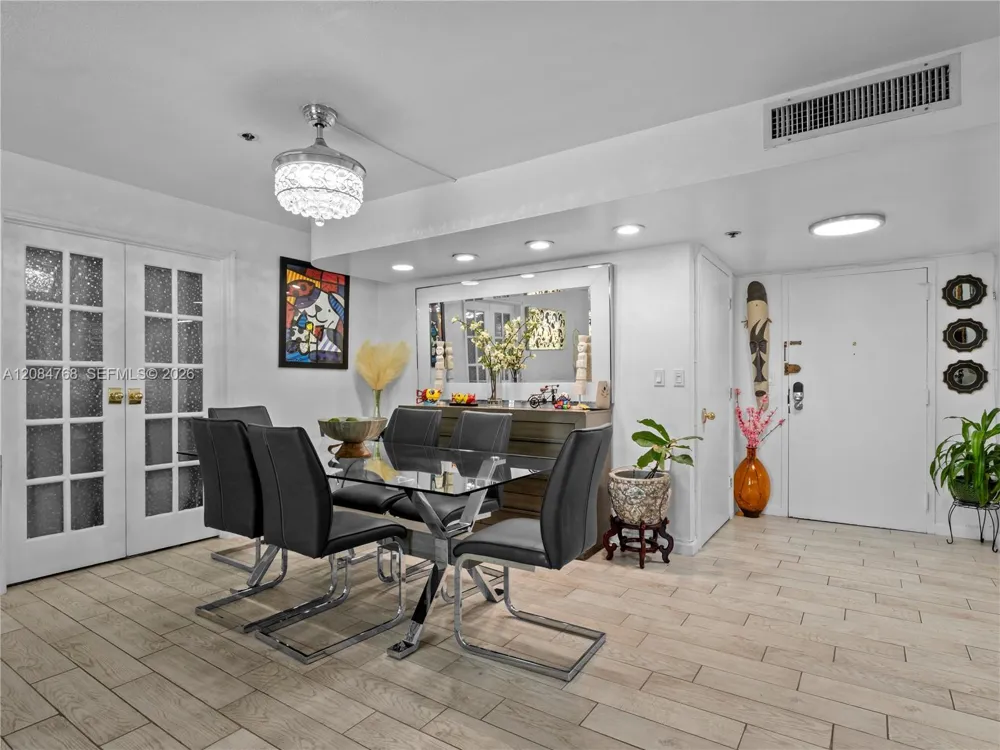 671 NE 195th St #329E Miami, FL 33179