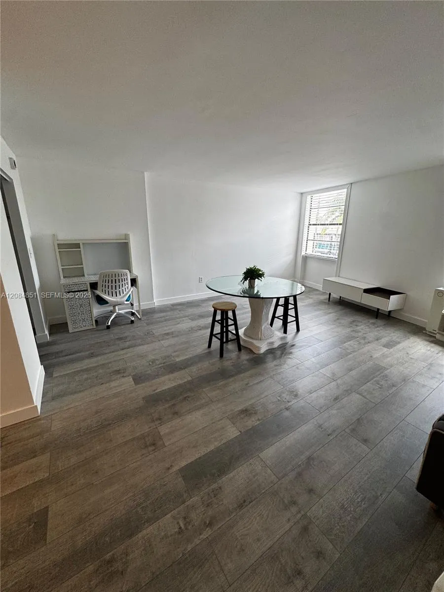 710 Washington Ave #322 Miami Beach, FL 33139