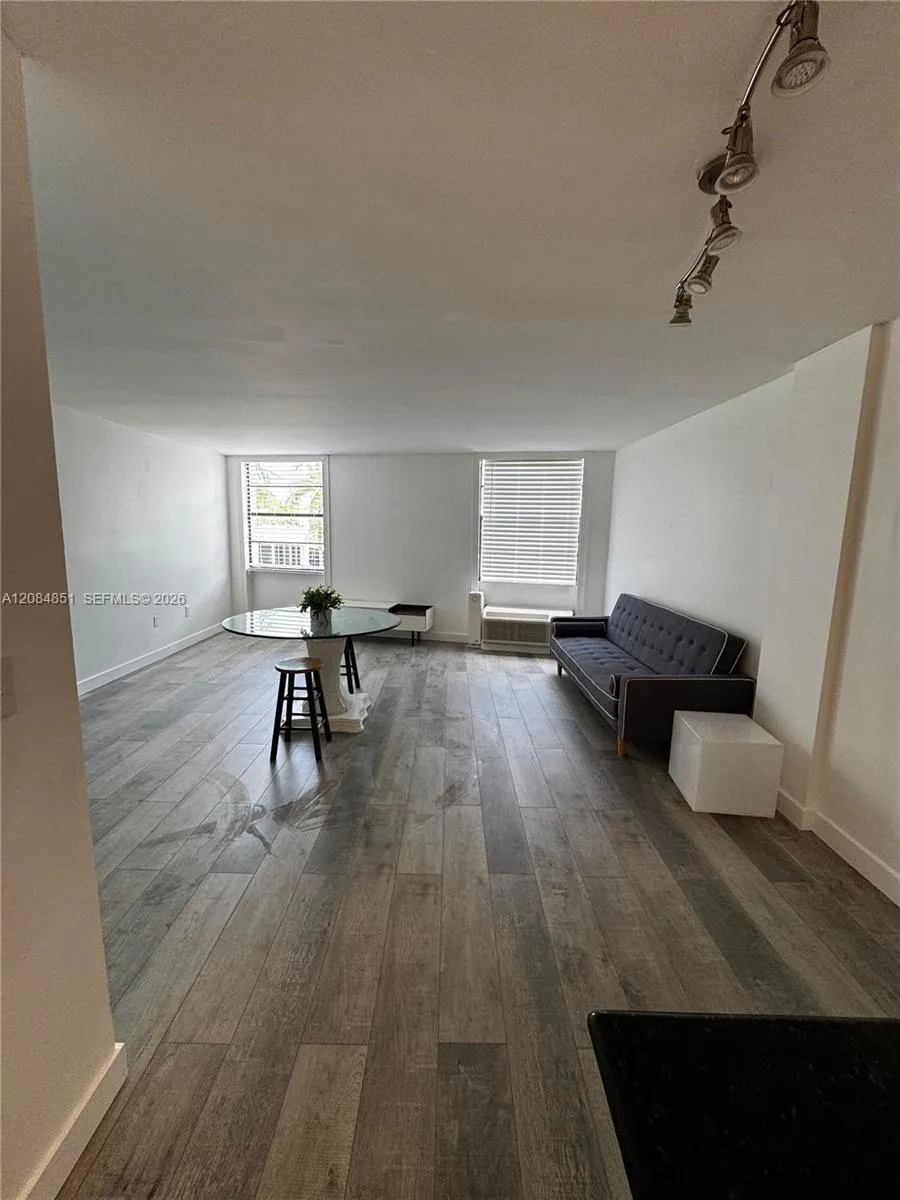710 Washington Ave #322 Miami Beach, FL 33139