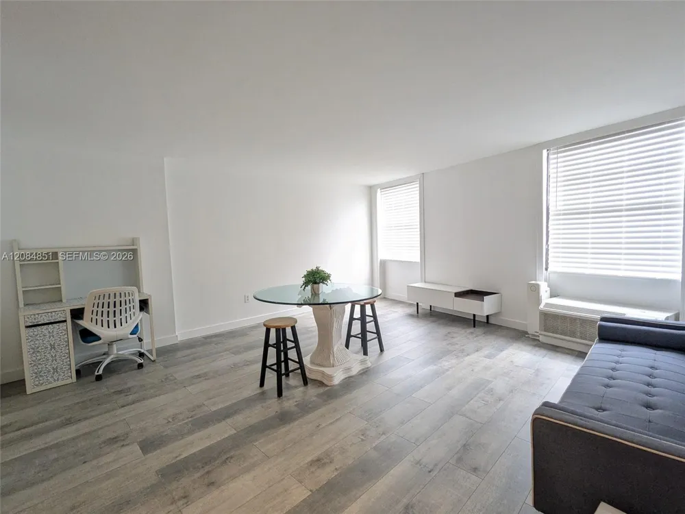 710 Washington Ave #322 Miami Beach, FL 33139