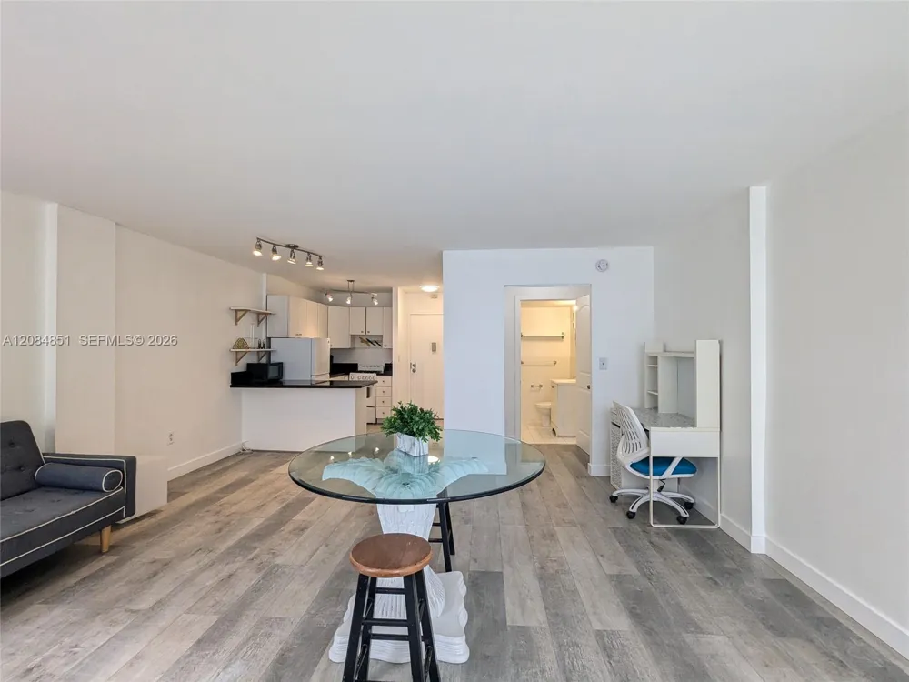 710 Washington Ave #322 Miami Beach, FL 33139