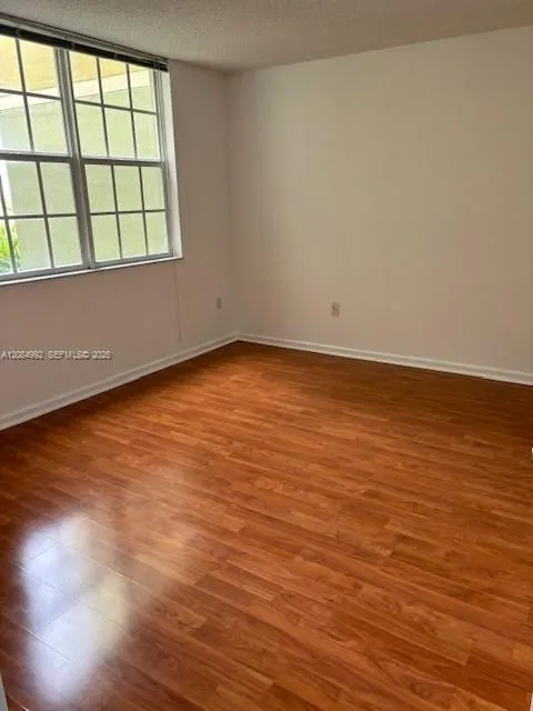 1919 Van Buren St #502A Hollywood, FL 33020