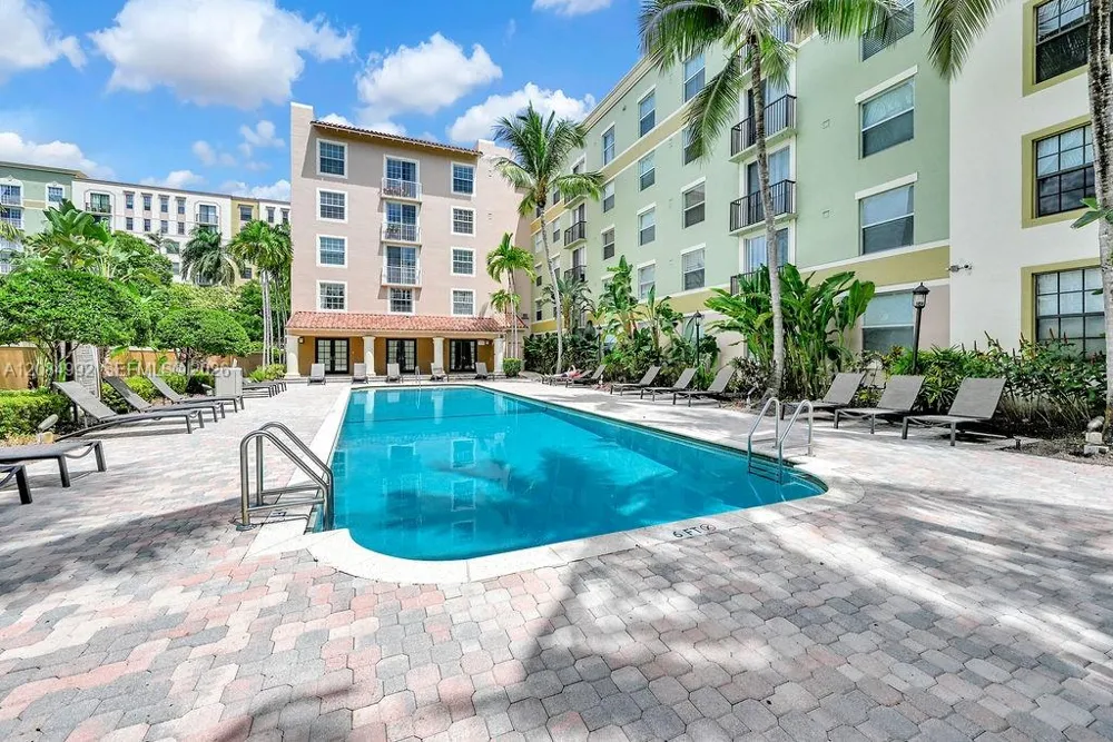 1919 Van Buren St #502A Hollywood, FL 33020