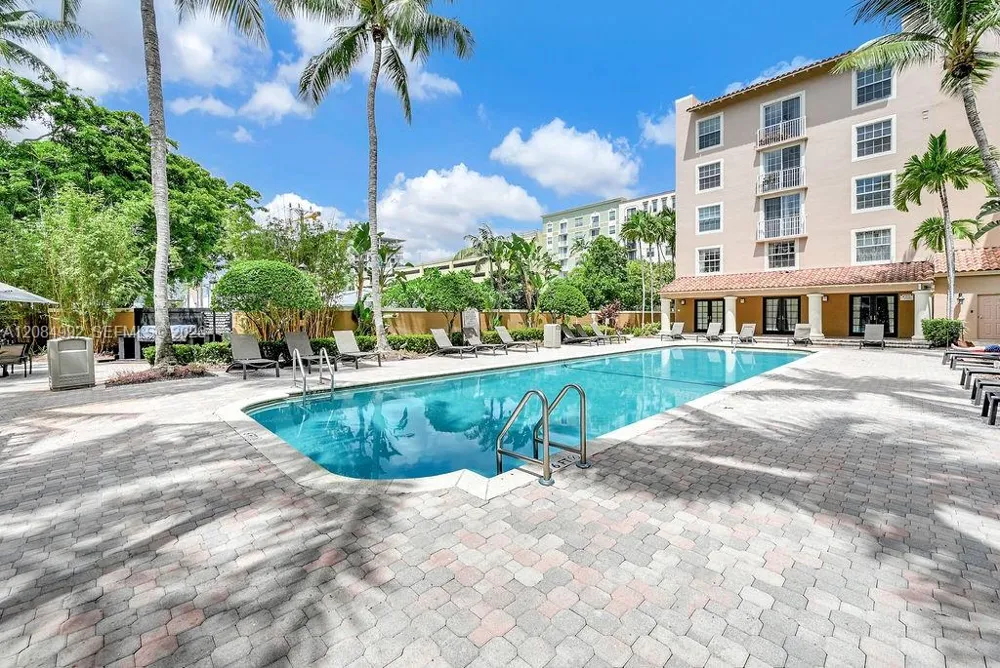 1919 Van Buren St #502A Hollywood, FL 33020