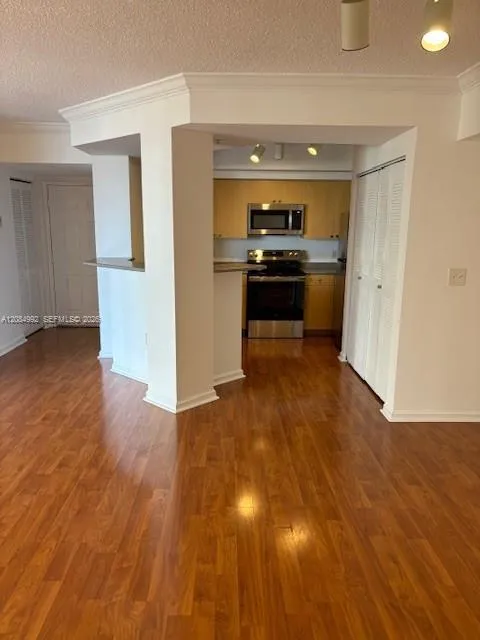 1919 Van Buren St #502A Hollywood, FL 33020