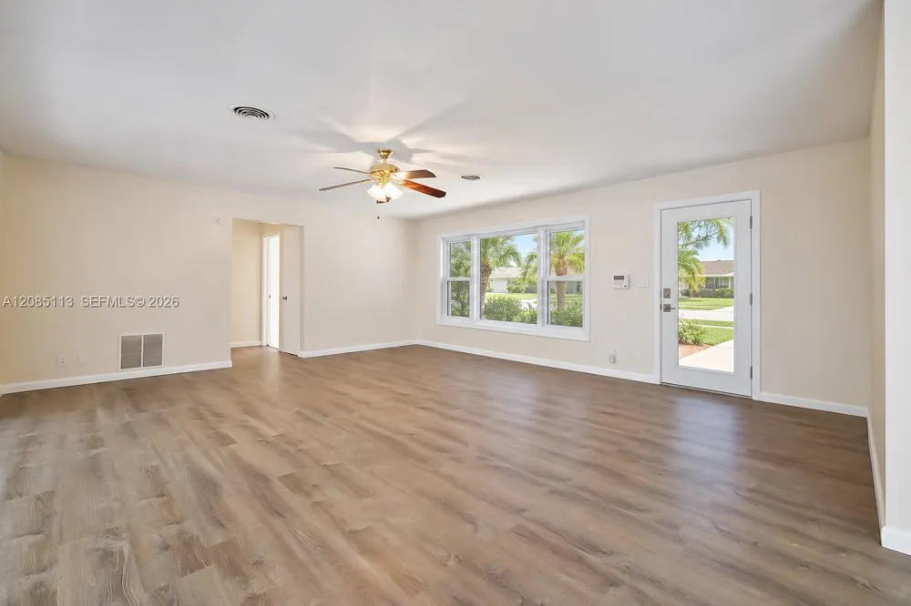 890 NW 65th Ave Plantation, FL 33317