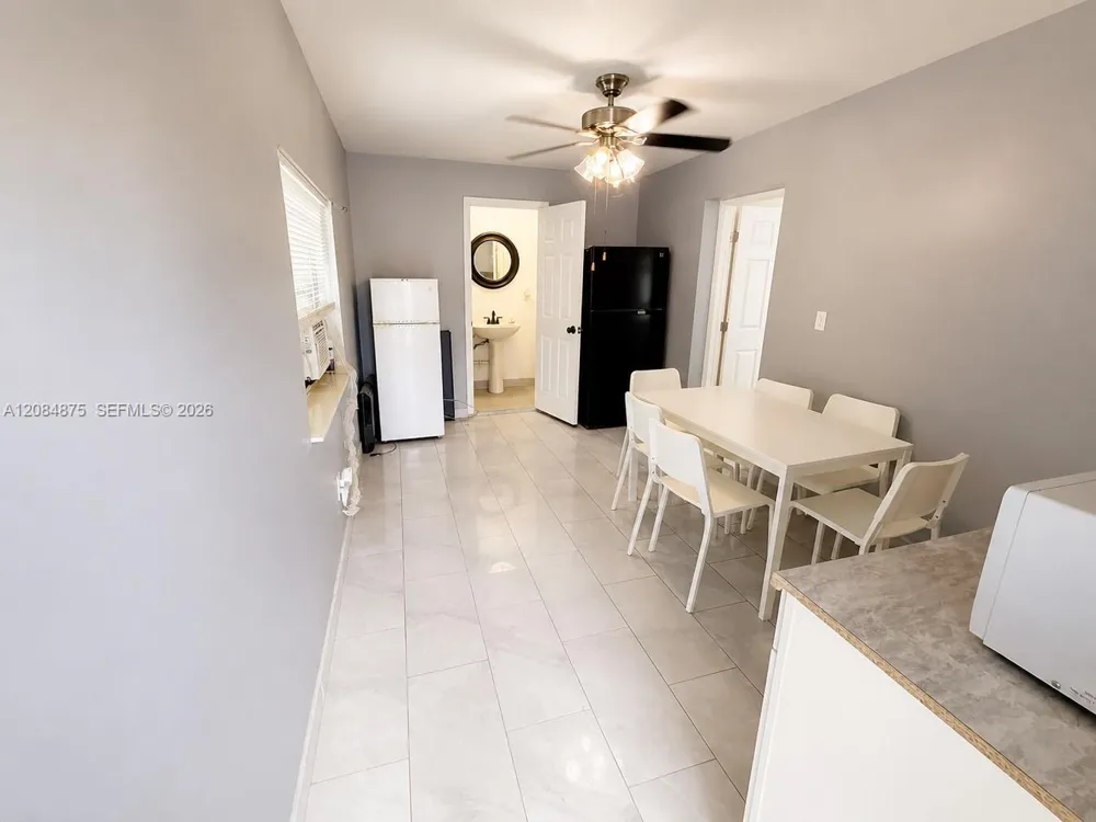970 Sw 80 Ave #A North Lauderdale, FL 33068