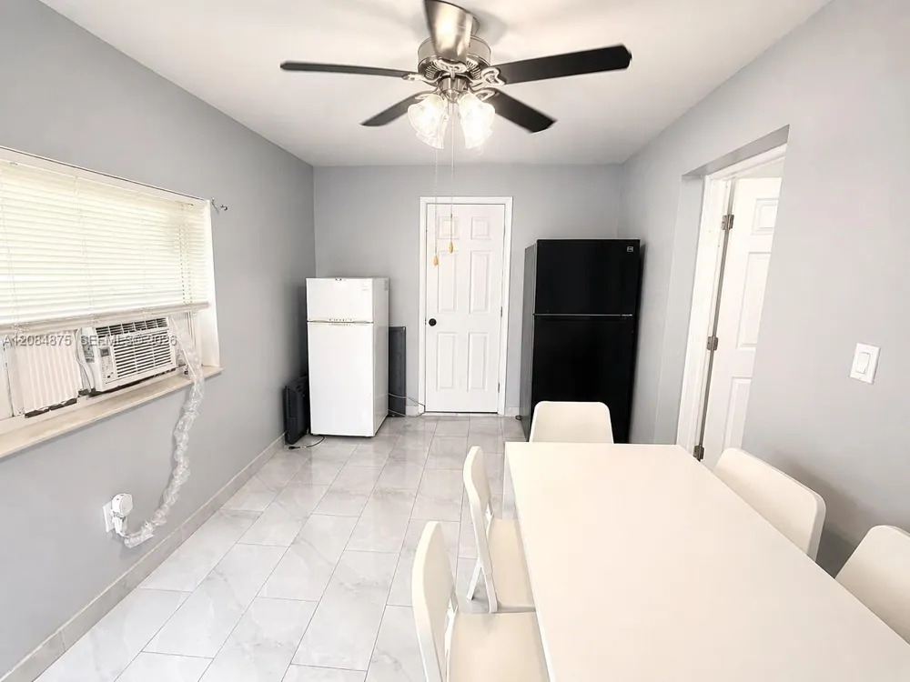 970 Sw 80 Ave #A North Lauderdale, FL 33068