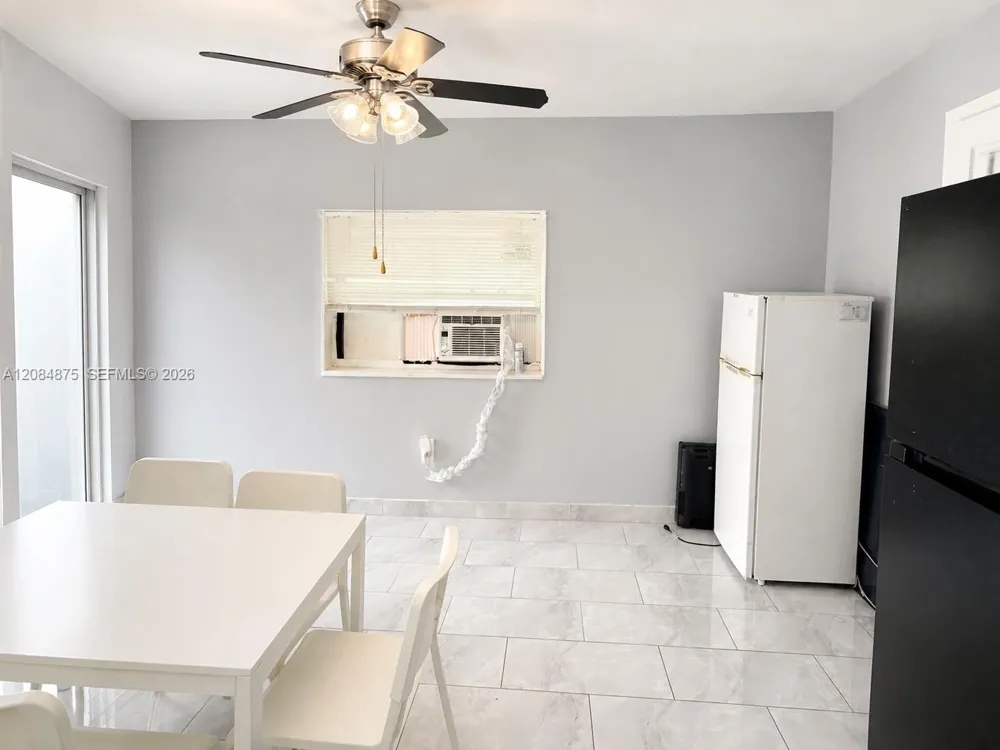 970 Sw 80 Ave #A North Lauderdale, FL 33068