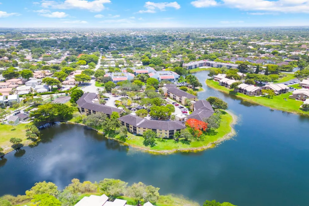 9022 NW 28th Dr #2-307 Coral Springs, FL 33065