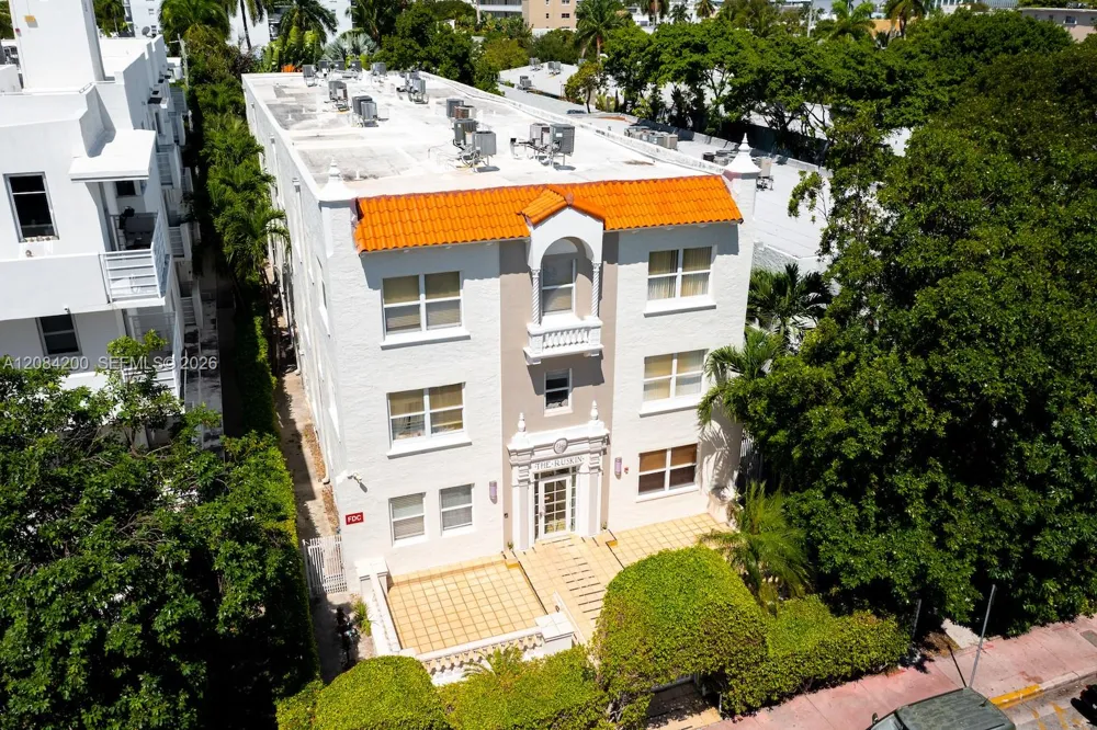1542 Drexel Ave #302 Miami Beach, FL 33139